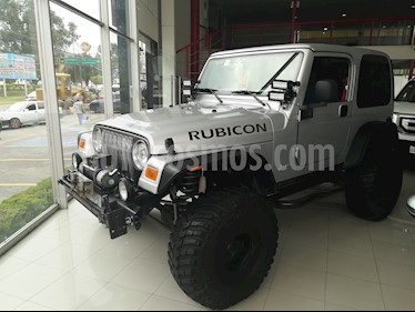 Foto venta Auto Seminuevo Jeep Wrangler Rubicon 4x4 4.0L Techo Duro (2003) color Gris Plata precio $260,000