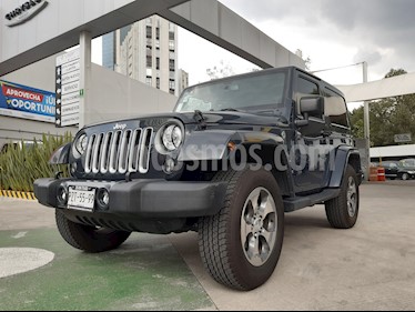 foto Jeep Wrangler Sahara 4x4 3.6L Aut usado (2018) color Azul precio $655,000