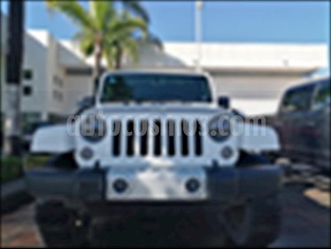 Foto Jeep Wrangler SAHARA 4X4 AT usado (2014) color Blanco precio $475,000