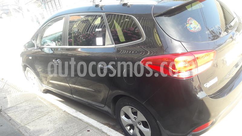 Kia Carens 2.0L EX 7 Pas usado (2016) color Negro Cereza precio $9.000.000