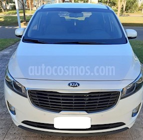 Foto KIA Carnival EX 2.2 CRDi Aut Premium usado (2018) color Blanco precio u$s43.000