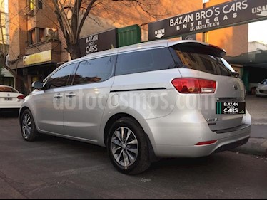 KIA Carnival EX 2.2 CRDi Premium Aut usado (2018) color Gris Claro precio $2.000.000