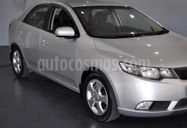 Foto venta Auto usado Kia Cerato Forte 1.6 Full (2010) color Plata precio u$s13.800
