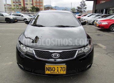 Foto KIA Cerato Forte 1.6L Aut usado (2013) color Negro precio $29.500.000