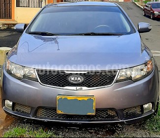 KIA Cerato Forte 1.6L usado (2010) color Gris precio $24.000.000