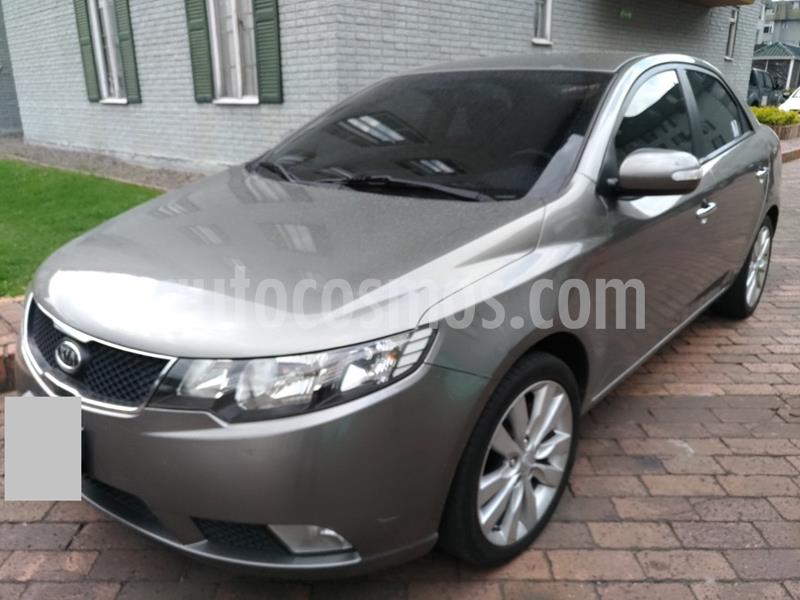 KIA Cerato Forte 1.6L usado (2011) color Gris precio $20.000.000