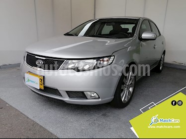 foto KIA Cerato Forte 2.0L Aut usado (2011) color Plata precio $28.900.000
