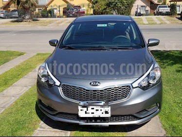 foto Kia Cerato 1.6L EX usado (2016) color Gris precio $7.800.000