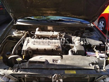 foto Kia Clarus GLX 1.8L usado (2000) color Negro precio $1.350.000