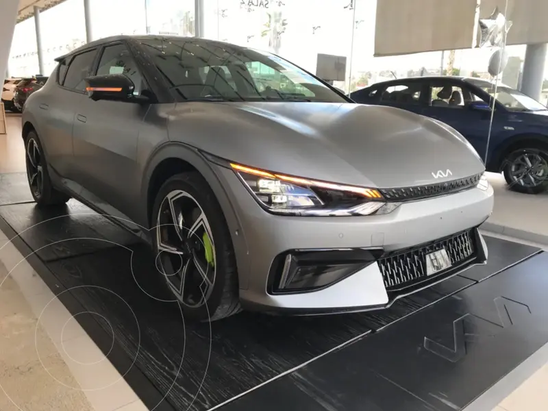 Foto Kia EV6 GT usado (2024) color Moonscape precio $1,100,000