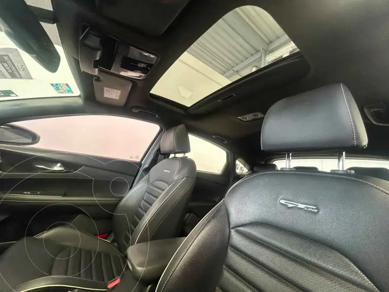 kia forte-hatchback