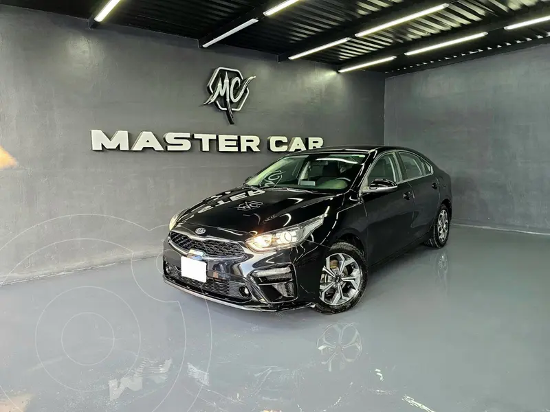 Foto Kia Forte Sedan EX Aut usado (2020) color Negro precio $289,000