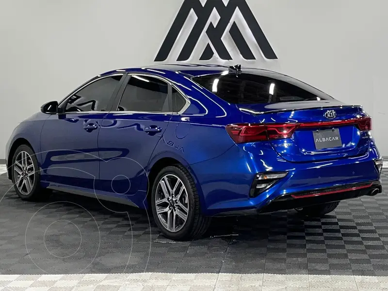 kia forte-sedan