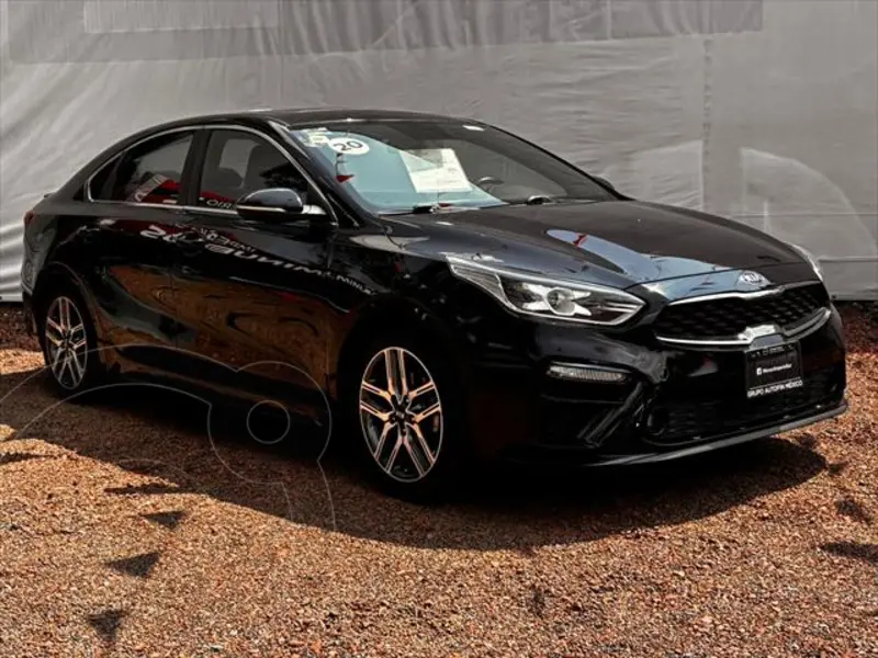 Foto Kia Forte Sedan GT Line Aut usado (2020) color Negro precio $279,000