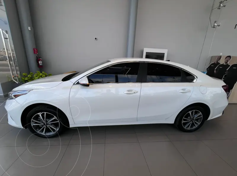 kia forte-sedan