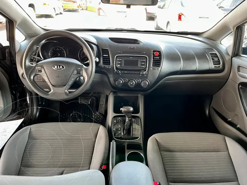 kia forte-sedan
