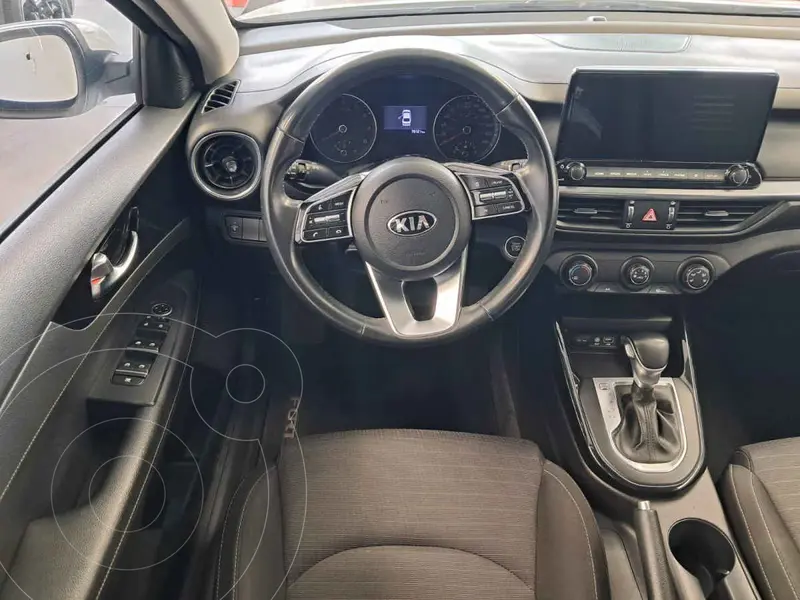 kia forte-sedan