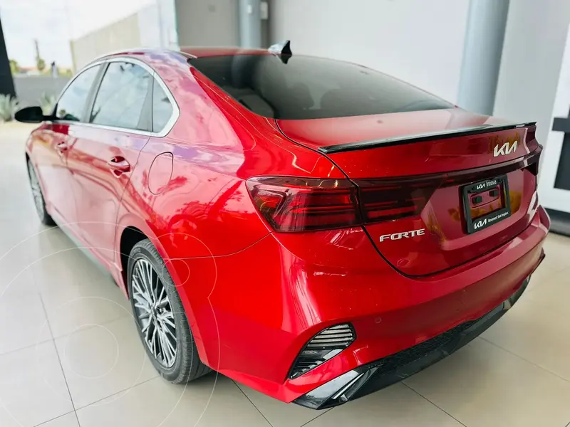 kia forte-sedan