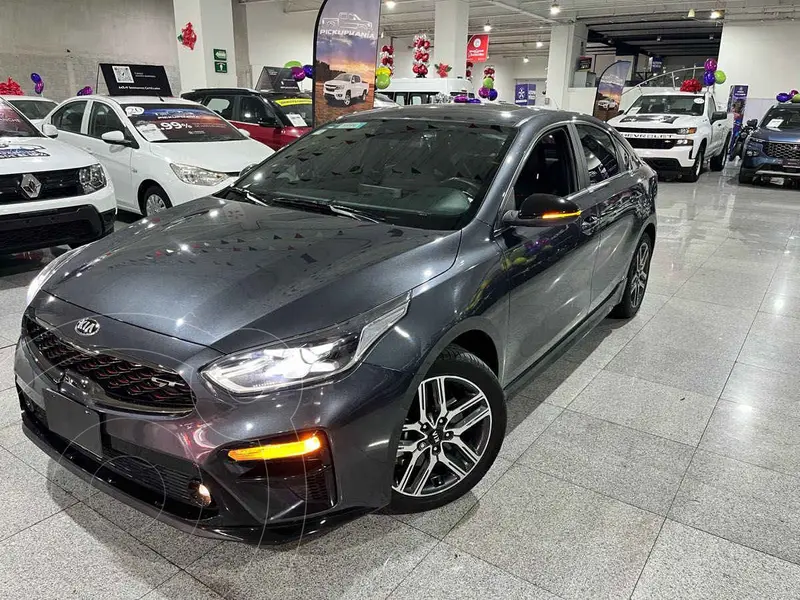 Foto Kia Forte Sedan GT usado (2021) color Gris financiado en mensualidades(enganche $92,623 mensualidades desde $7,086)