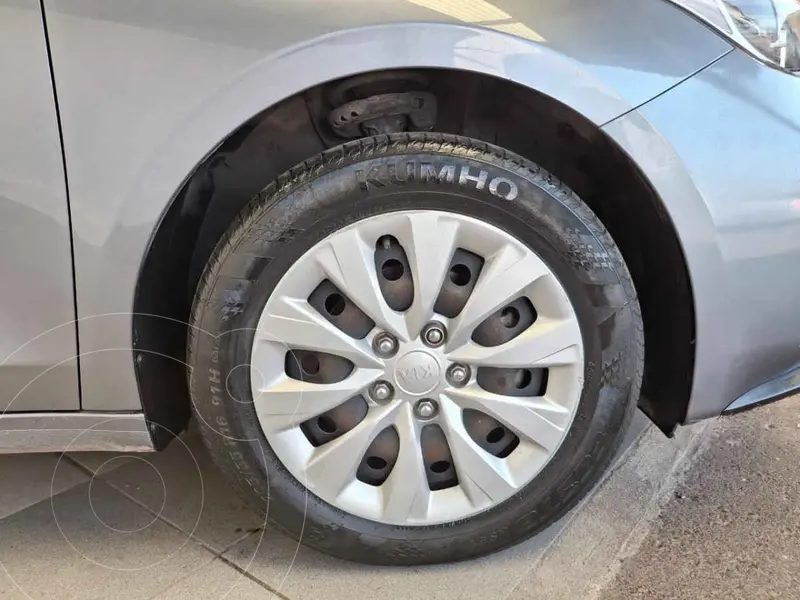 kia forte-sedan