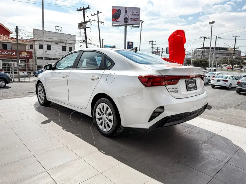kia forte-sedan