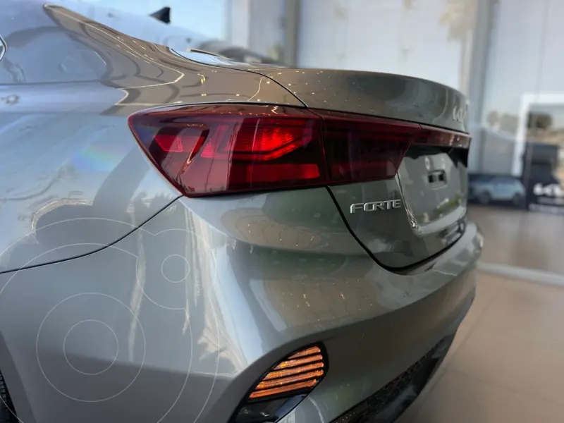 kia forte-sedan