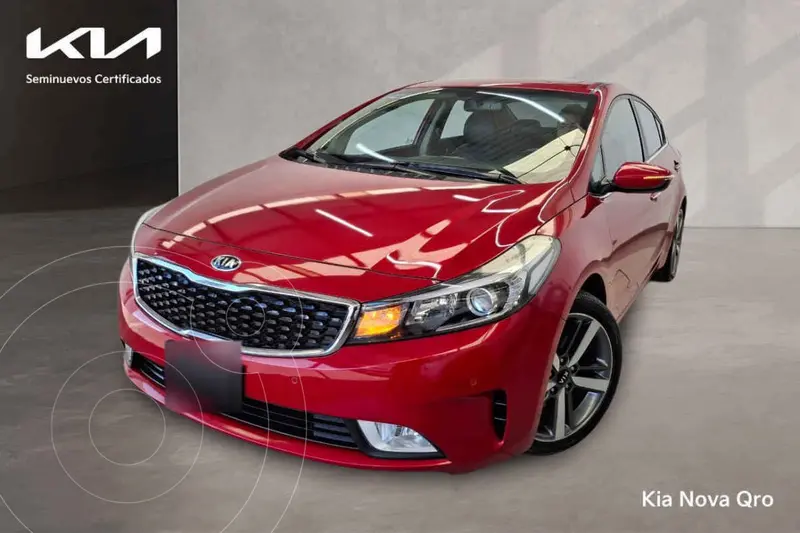 Foto Kia Forte Sedan SX Aut usado (2017) color Rojo precio $220,000