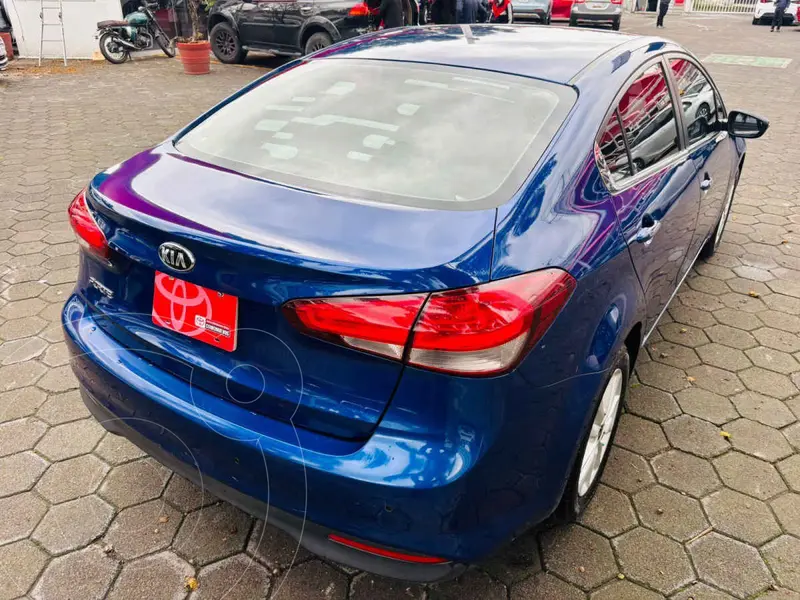 kia forte-sedan