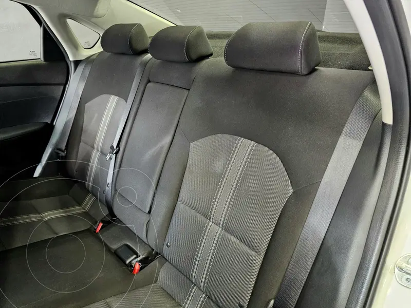 kia forte-sedan