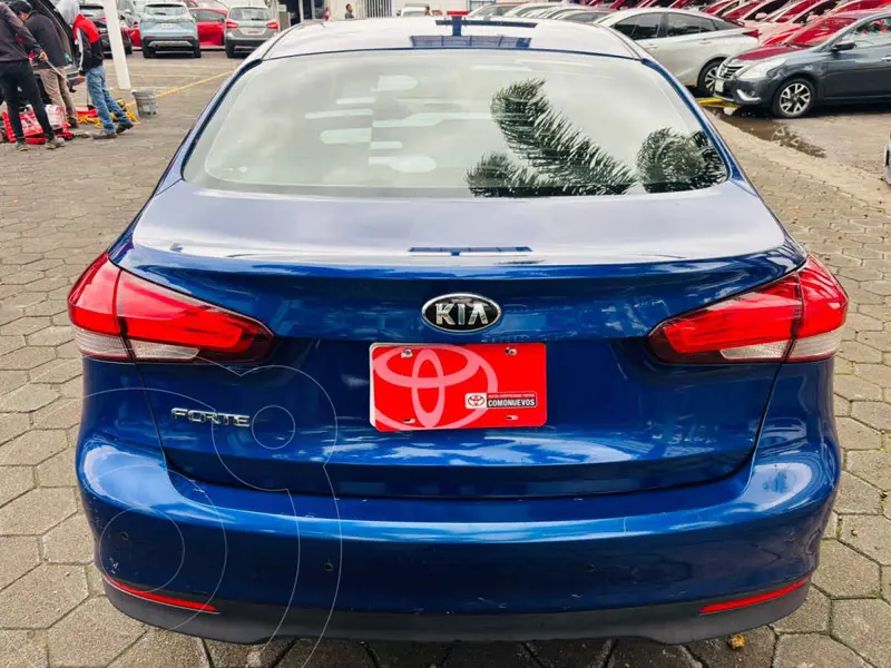 kia forte-sedan