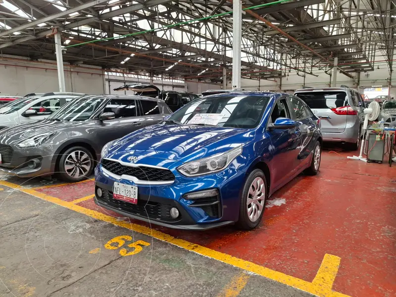 Foto Kia Forte Sedan EX Aut usado (2020) color Azul financiado en mensualidades(enganche $54,700 mensualidades desde $4,900)