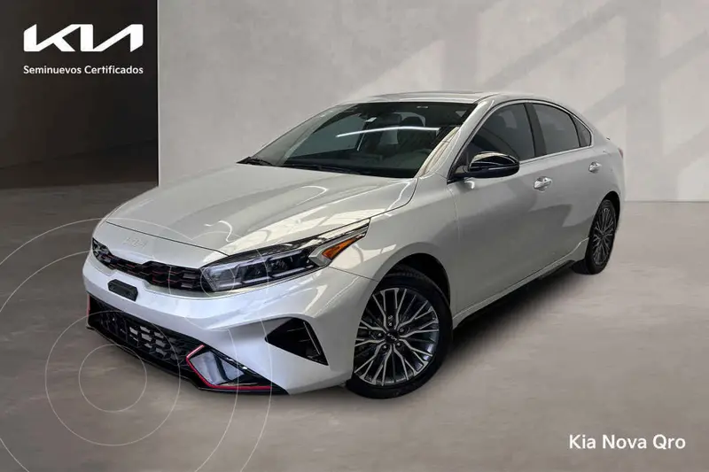 Foto Kia Forte Sedan 2.0L GT Line Aut usado (2023) color Plata financiado en mensualidades(enganche $108,728 mensualidades desde $9,334)