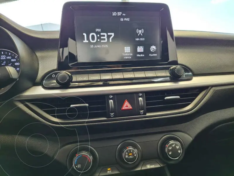 kia forte-sedan