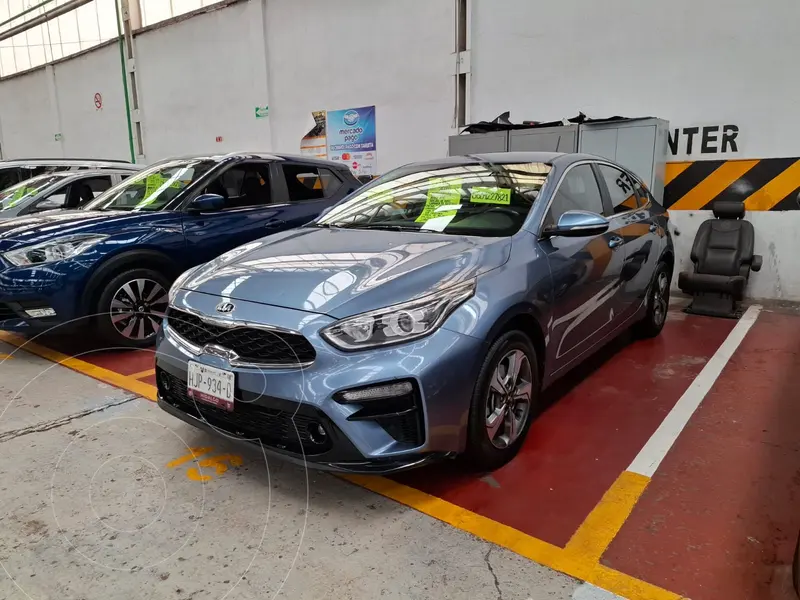 Foto Kia Forte Sedan EX Aut usado (2020) color Azul financiado en mensualidades(enganche $73,500 mensualidades desde $5,200)