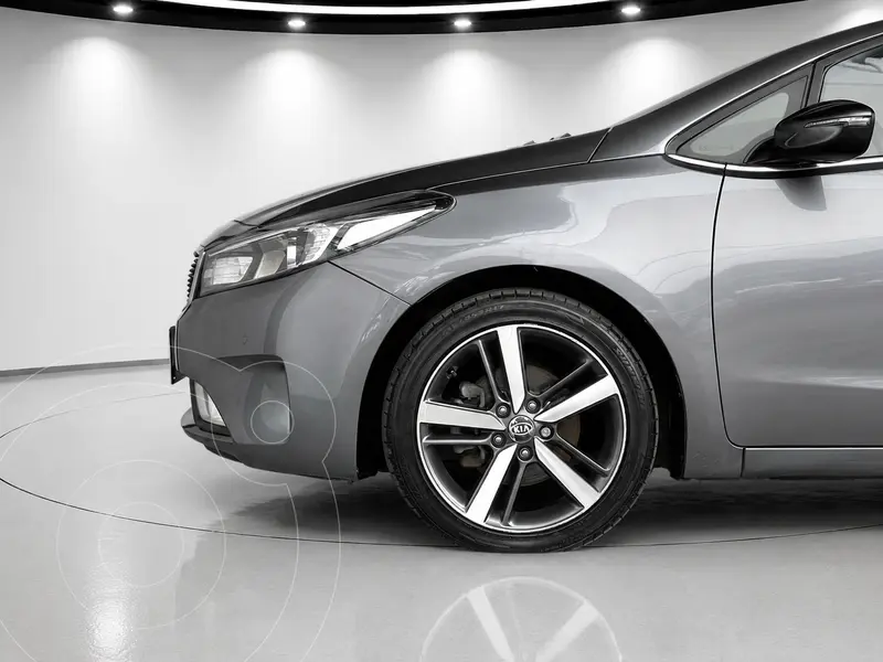 kia forte-sedan