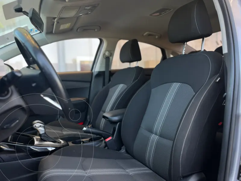 kia forte-sedan