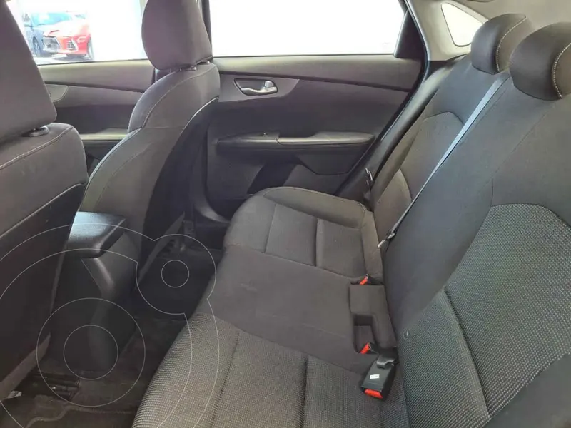 kia forte-sedan
