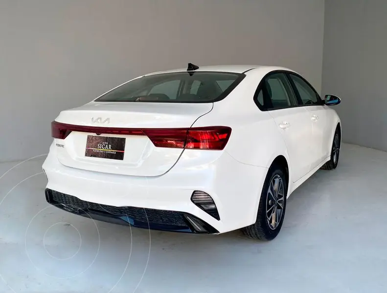 kia forte-sedan