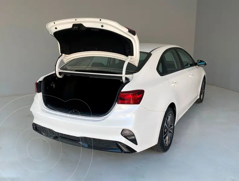 kia forte-sedan
