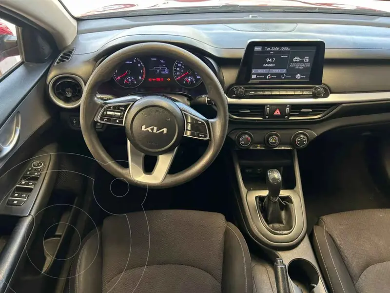 kia forte-sedan