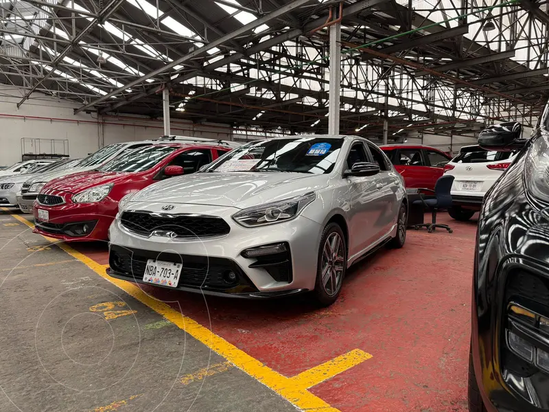 Foto Kia Forte Sedan GT Line Aut usado (2020) color Blanco Perla financiado en mensualidades(enganche $74,800 mensualidades desde $6,800)