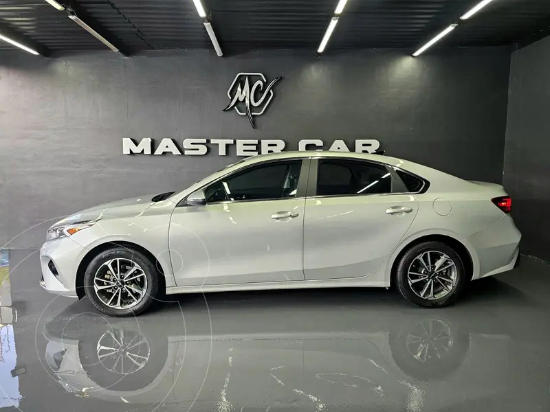 kia forte-sedan