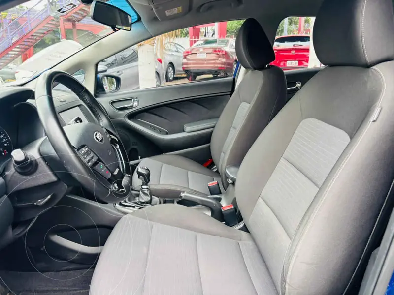 kia forte-sedan