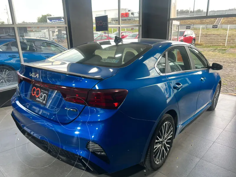 kia forte-sedan