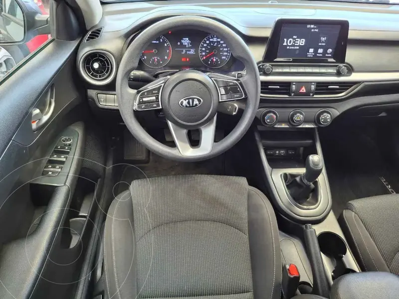 kia forte-sedan