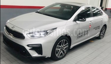 foto Kia Forte 4p GT Line L4/2.0 Auto usado (2020) color Plata precio $370,000