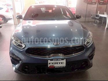 foto Kia Forte HB GT usado (2019) color Azul precio $405,000