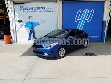 Kia Forte EX Aut usado (2018) color Azul precio $105,000