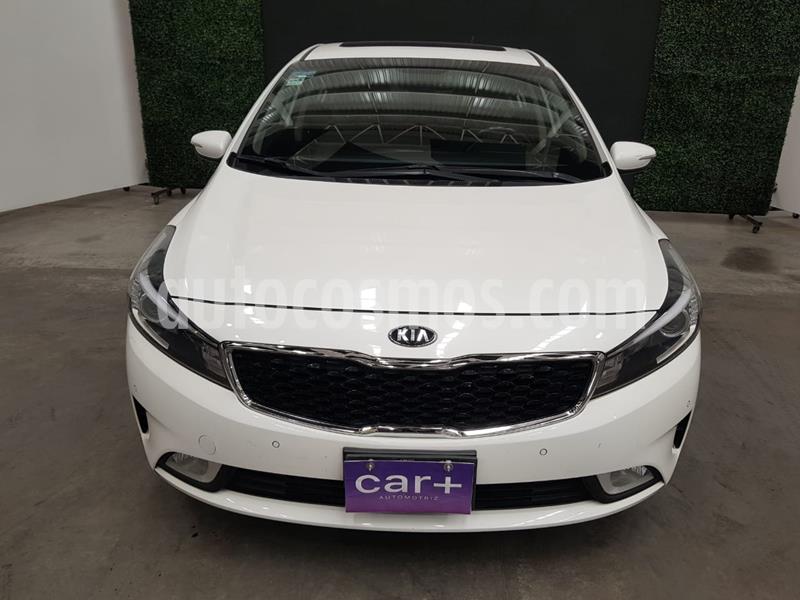 Kia Forte SX Aut usado (2018) color Blanco precio $278,999