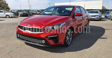 Kia Forte LX Aut usado (2020) color Rojo precio $264,800